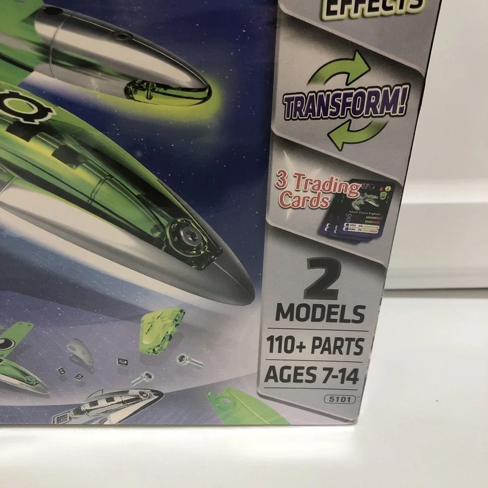 ERECTOR Space Chaos Silver Force Spaceship‎ 2 Models Light Effects 110+ Parts